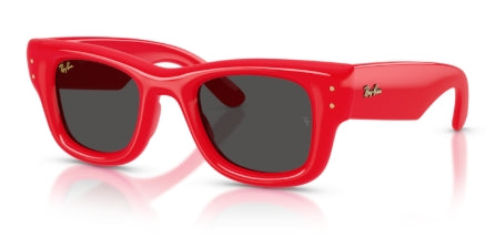 Sonnenbrille RAY BAN - 0RB4940 - Wayfarer puffer 683187- Rot - Größe(n) 47 (M)