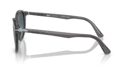 Sonnebrille PERSOL - 0PO3152S - 1196S3 - Grau transparent - Größe(n) 52 (M)
