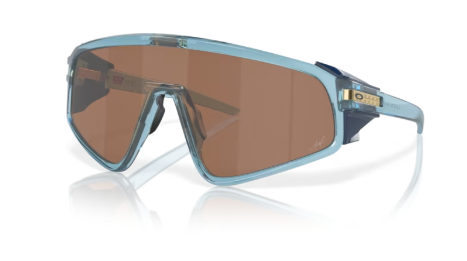 Sonnenbrille Oakley 0OO9404 - Latch panel - 940408 - Transparent stonewash -  Größe(n) 35 (L)