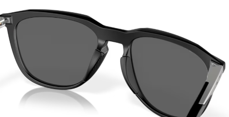 Sonnenbrille Oakley 0OO9286 - Thurso - 928602 - Matt schwarz - Größe(n) 54 (M) - polarized